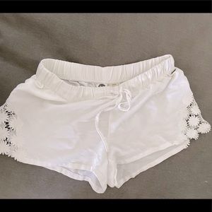 Roxy beach shorts white size Small